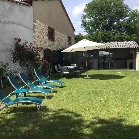Maison De Jade Noailles  Exterior foto